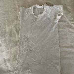 Lululemon swiftly tech white size medium (6)
